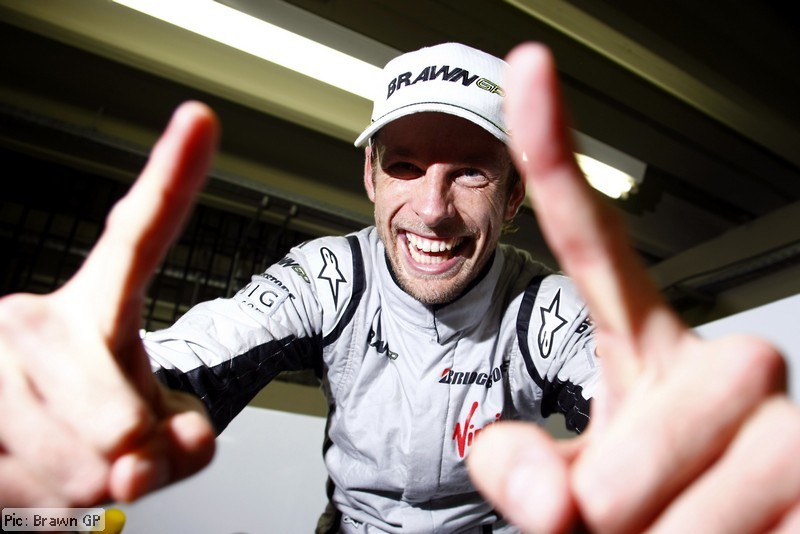 Первый!<br />Jazz hands