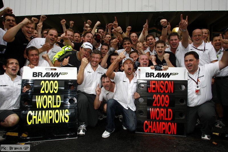 Мы чемпионы<br />Weee are the chaaaampionssssss
